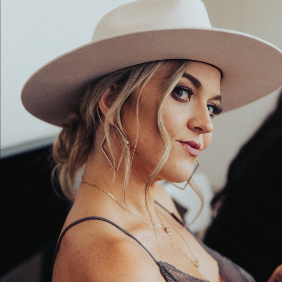 kylieerynne